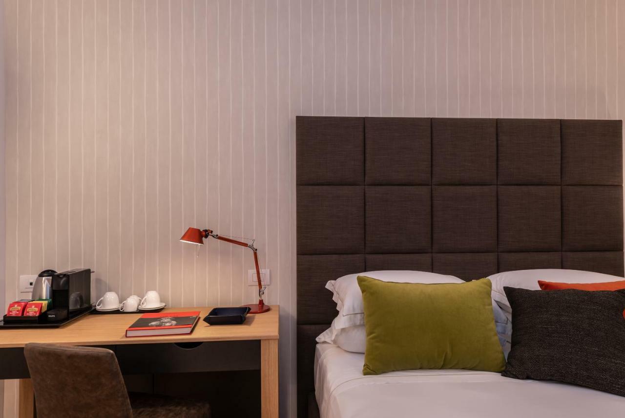 Laurina 33 Hotell Rom Exteriör bild